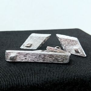 Vintage Cufflinks Tie Clip Bar, Silver Woodgrain Mid-Century Mod Graphics